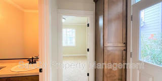 727 Northeast 65th Court Gallery 9
