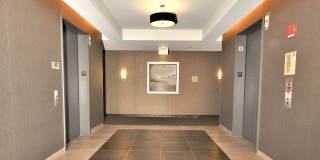 65 E Monroe Street Gallery 8