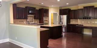 Stunning Ballanmoor Rental Home | Modern Updates | Prime South Charlotte Location Gallery 18
