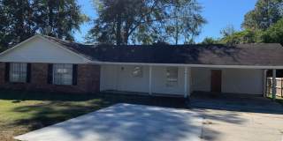 814 Robin Hood Trail Gallery 1