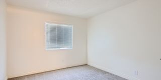 Rise Desert West Gallery 58