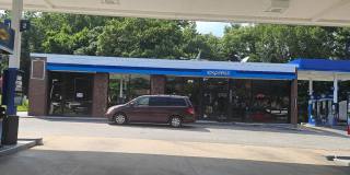 5604 CHAMBERLAYNE Road Gallery 1