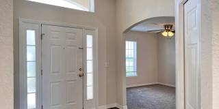 Spacious Three-Bedroom Home in Savannah Estates Gallery 3