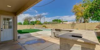FABULOUS REMODELED HOME WITH POOL! Gallery 49