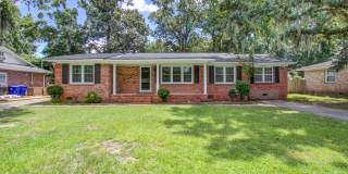 816 East Estates Boulevard Gallery 1