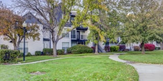 Riverbend Apartments Gallery 31