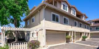 Excellent Santa Clara Location! Open Floor Plan! Granite Counters! Gallery 1