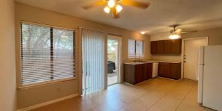 Great Condo for lease in North Austin! Gallery 12