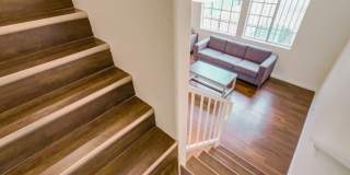 Portland Place: 2370 Portland Street - Three Bedrooms Near USC! Gallery 22