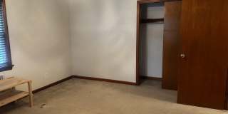 204 Ross Avenue Gallery 10