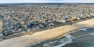 100 18th Avenue Gallery 25