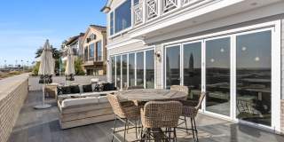 Exquisite Beachfront Luxury on Balboa Peninsula Double Lot Gallery 53