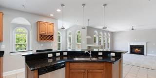 15436 SYMONDSBURY Way Gallery 10
