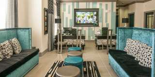 Ten Oaks Gallery 13