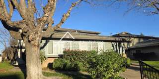Updated 2bd/1ba Foothill Farms Condo with Carport Gallery 1