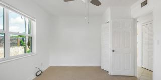 2207 NE 33rd Avenue Gallery 16