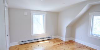 142 Newbury Street Gallery 19