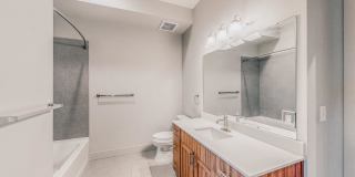 The Halston Gallery 16