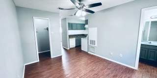 Awesome open Studio Apartments Close to Downtown Gallery 19