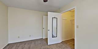 1621 Knox St Gallery 5