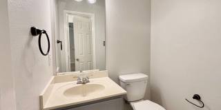 Beautiful 4 Bedroom Home in Gated Community! Gallery 14