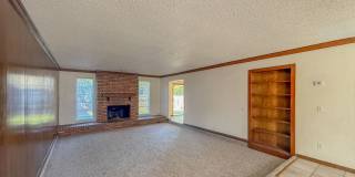 Spacious 3-Bedroom Home Near NW Expressway! Gallery 1