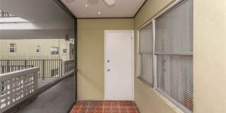 1425 Arthur St Gallery 18