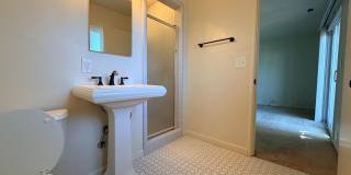 3 Bed and 3 Bath Home Located Off of Forest Ave Gallery 23