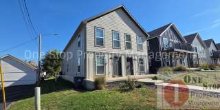 3 Bedroom / 2.5 Bathroom Home in Blue Springs!! Gallery 1