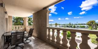 7940 E Camelback Road Gallery 26
