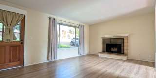 Ranch Style 3-Bedroom, 2-Bath Home In South Eugene! Gallery 4