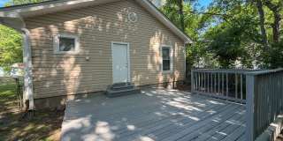 Historic Saint Elmo Charm with Modern Updates – 2 Bed, 2 Bath - Half Off Your First Month's Rent! Gallery 16