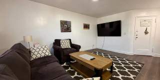559 Castleton Ave # 2B Gallery 8