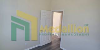 Updated 4-Bedroom Home on a Quiet Block Gallery 15