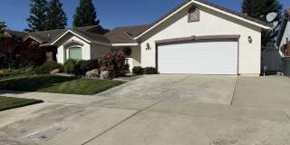 Charming 3-bedroom, 2-bath home in North Merced! Gallery 5