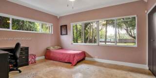 7405 SW 79th Ct Gallery 15