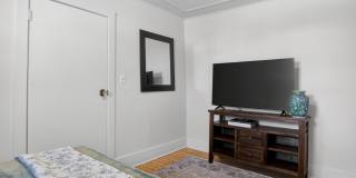 5 Van Dorn Street Gallery 15