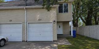 Spacious 3 Bedroom 2.5 Bathroom Townhouse in Bountiful Gallery 1