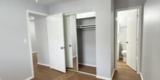 4616 North Beacon St. Gallery 7