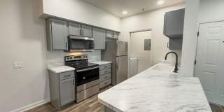 Sterling Oaks Luxury Apartments Gallery 1