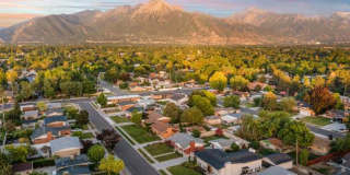 Millcreek Stunner Next to St Marks Hospital! Gallery 44