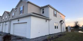 3 Bedroom 2.5 Bathrooms Townhouse at Spring Isle Palms Gallery 1