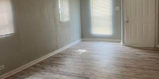 2 Bedroom Home  with Fenced In Backyard 199.00 first month's rent Gallery 3