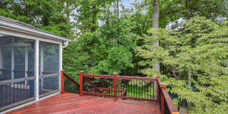 ONE LEVEL LIVING!! in Potomac 4-5 bed 4 baths / Close in Potomac Gallery 33
