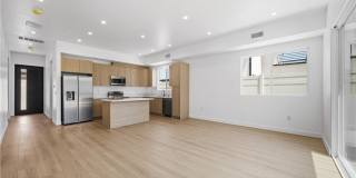 10053 Amestoy Avenue Gallery 7