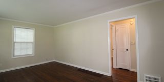 2 Bedroom 1 Bath Home in Roeland Park 2 Bedroom 1 Bath Home in Roeland Park Gallery 4