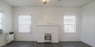 336 1/2 South Wilton Place Gallery 5