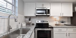 The Huntley Apartment Homes Gallery 1