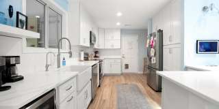 Fully Furnished Coastal Retreat Near Wrightsville Beach in Desirable Masonboro Neighborhood Gallery 10