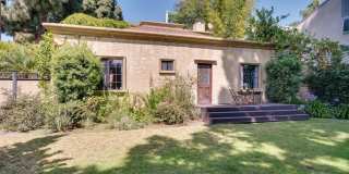 1902 Granville Ave Gallery 50